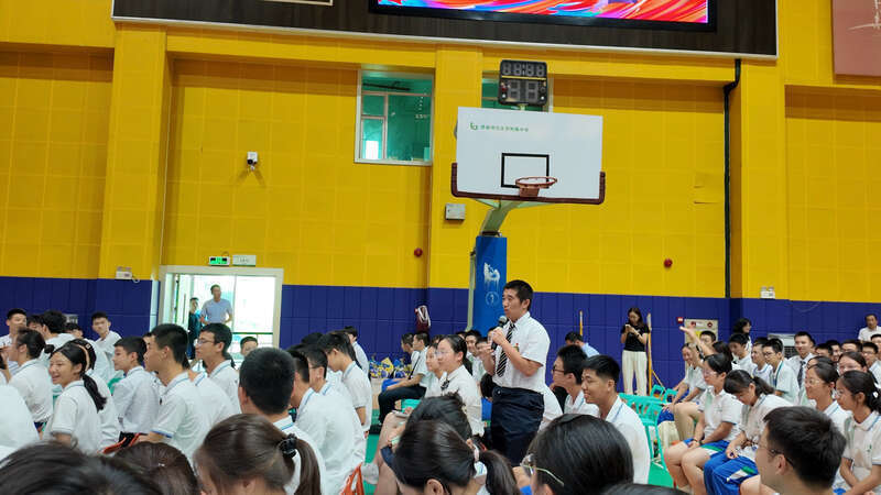 个人得分与 个人得分与