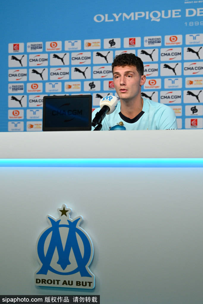 感到意外 感到意外