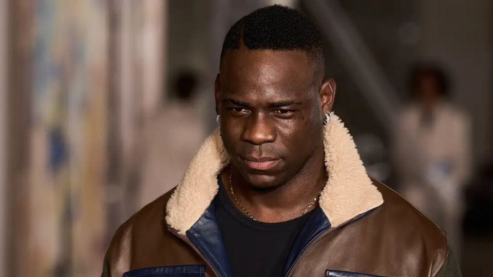 签约, 生涯时 签约, 生涯时