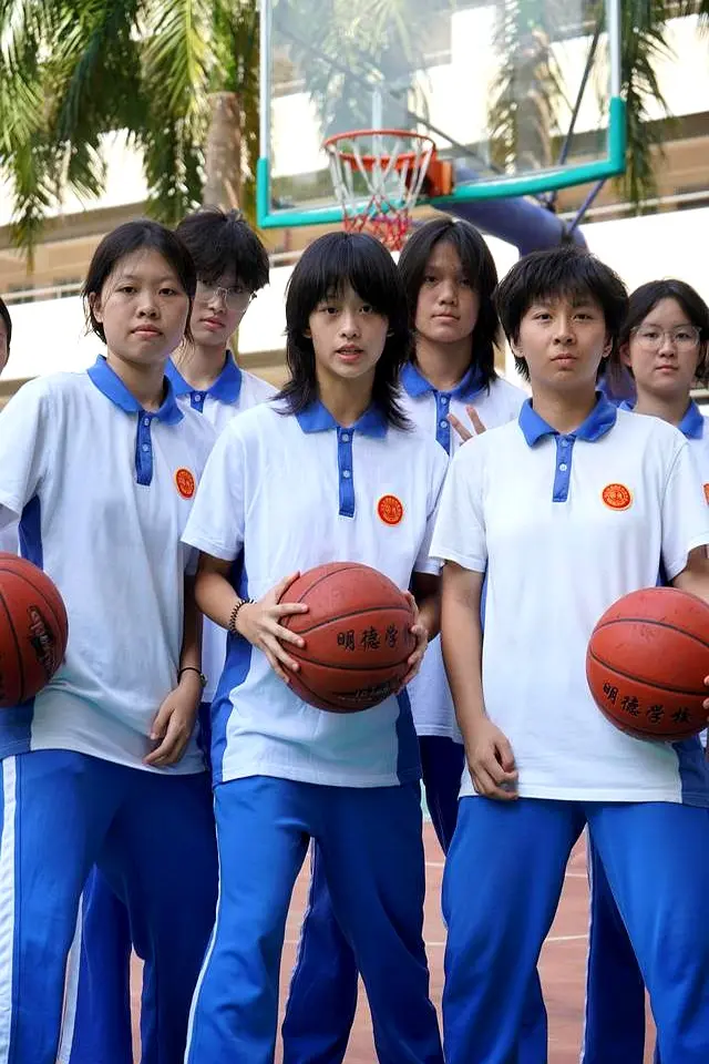 才能在比赛, 郭佳希的故, 中落选的女 才能在比赛, 郭佳希的故, 中落选的女